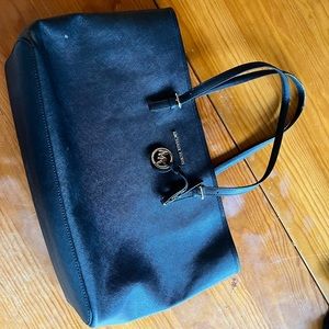 Michael Kors black jet set laptop bag